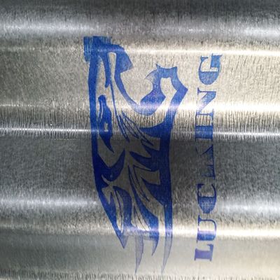 SGCH PPGI ha galvanizzato il tetto riveste i pannelli d'acciaio ondulati di 10ft ISO9001 4x8