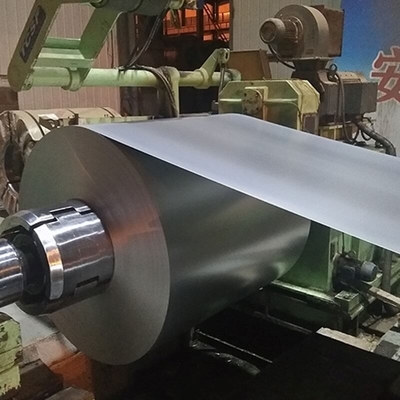 Bobina zero 600 dell'acciaio di GI del lustrino Z275 - 1250mm ha laminato a freddo la bobina d'acciaio galvanizzata