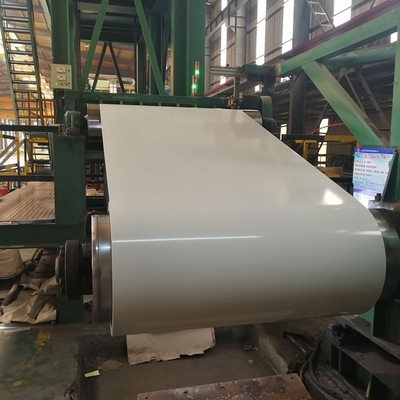 600 - la bobina ASTM CGCC Ppgi della lamiera rivestita di colore di 1250mm ha preverniciato il rotolo d'acciaio